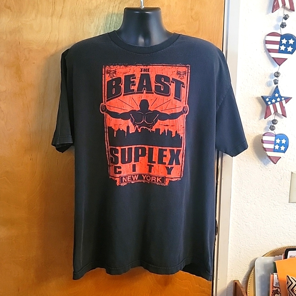 Vtg 2015 BROCK LESNER Authentic WWE SUPLEX CITY New York City T-shirt  XXL  UFC